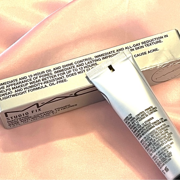 MAC Studio Fix MATTIFINE Primers - Picture 11 of 13